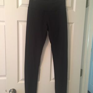 Lululemon black leggings size 6 (long)